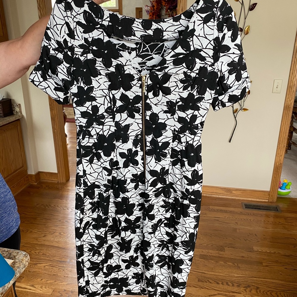 Calvin Klein Cocktail Dress - Picture 2 of 4